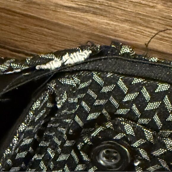 Candie’s Skinny Ankle Stretchy Pants With Geometric Print Black White Size 9 - Picture 6 of 13